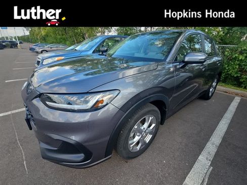 Used 2024 Honda HR-V LX image 1