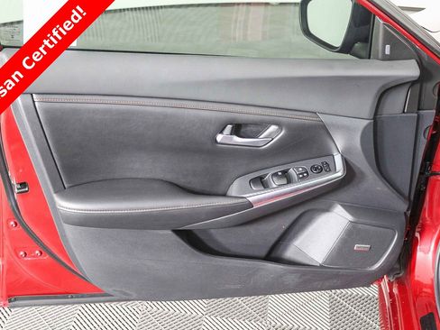 Certified 2022 Nissan Sentra SR w/ SR Premium Package image 21