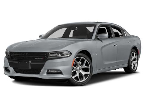 Used 2018 Dodge Charger R/T w/ Plus Group image 4