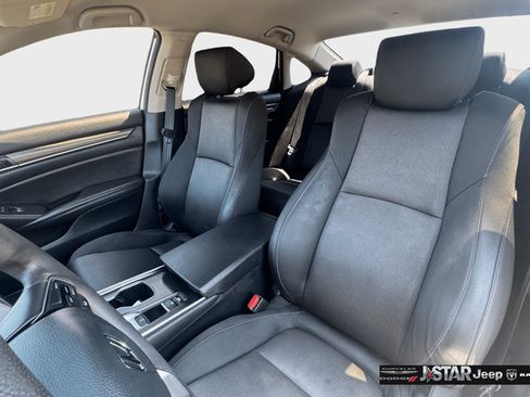 Used 2019 Honda Accord LX image 7