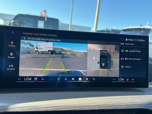 Used 2025 BMW i4 eDrive40 image 15