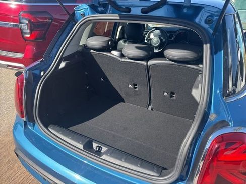 Used 2022 MINI Cooper S image 8