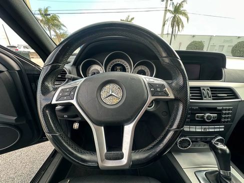 Used 2012 Mercedes-Benz C 250 Sedan image 10