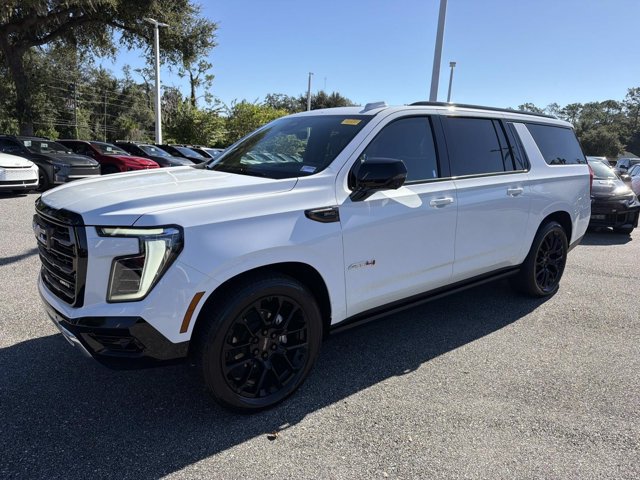 Used 2026 GMC Yukon XL AT4 Ultimate w/ LPO, Floor Liner Package AWD/4WD image 5