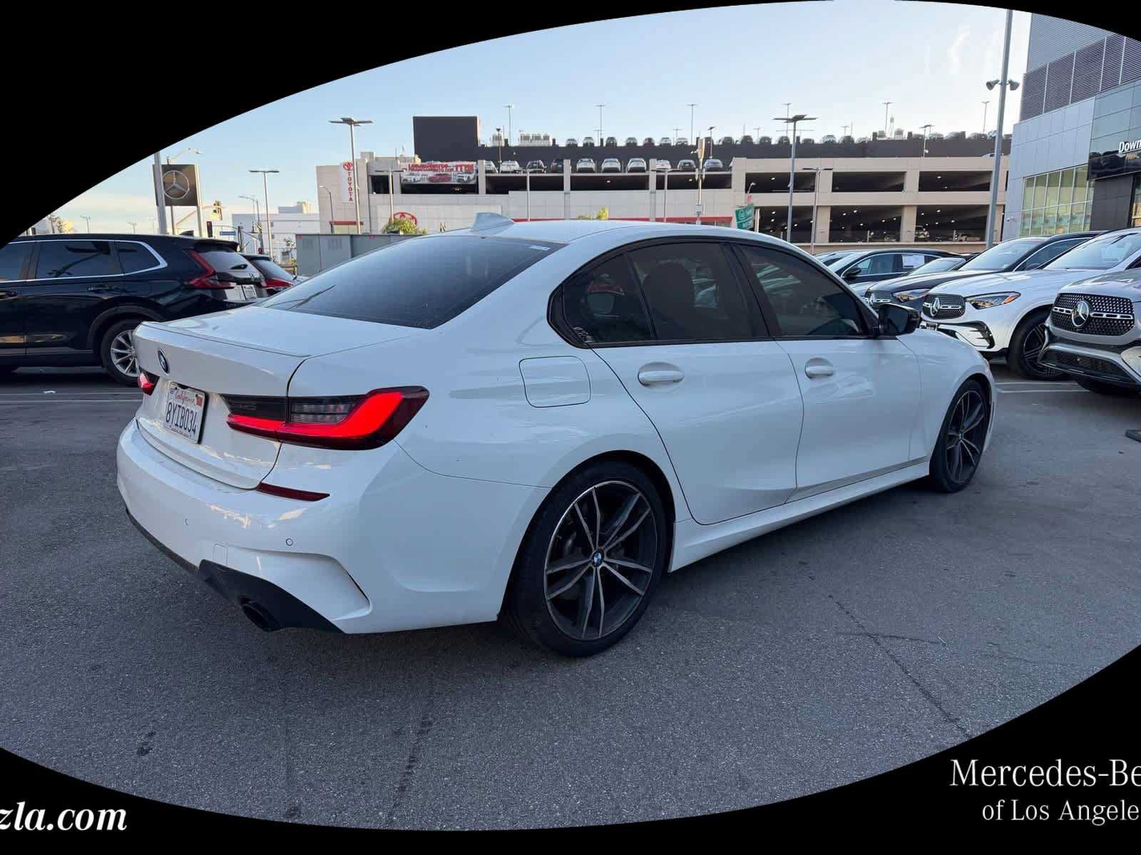 Used 2022 BMW 330i Sedan w/ M Sport Package RWD image 1