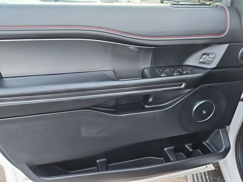 Used 2019 Ford Expedition Max Limited w/ Equipment Group 303A image 15