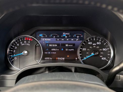 Used 2022 Ford F350 Lariat image 14