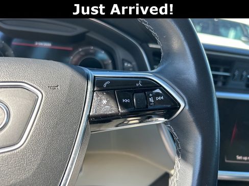 Used 2024 Audi A6 Premium Plus image 16
