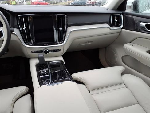 Certified 2025 Volvo S60 T8 Ultra w/ Climate Package image 14