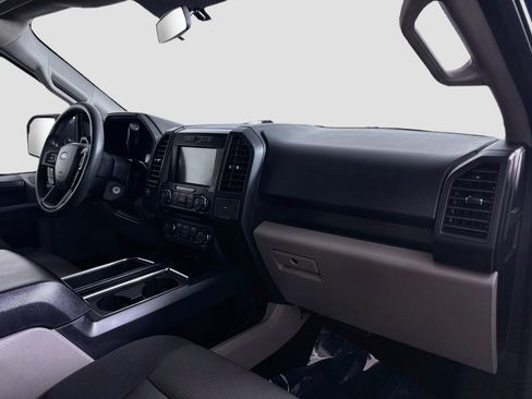 Used 2017 Ford F150 XL w/ Equipment Group 101A Mid AWD/4WD image 29