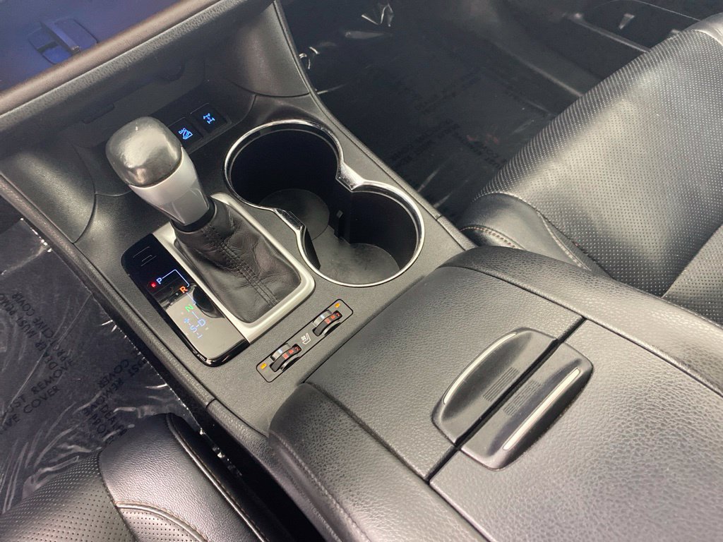 Used 2014 Toyota Highlander Limited AWD/4WD image 22