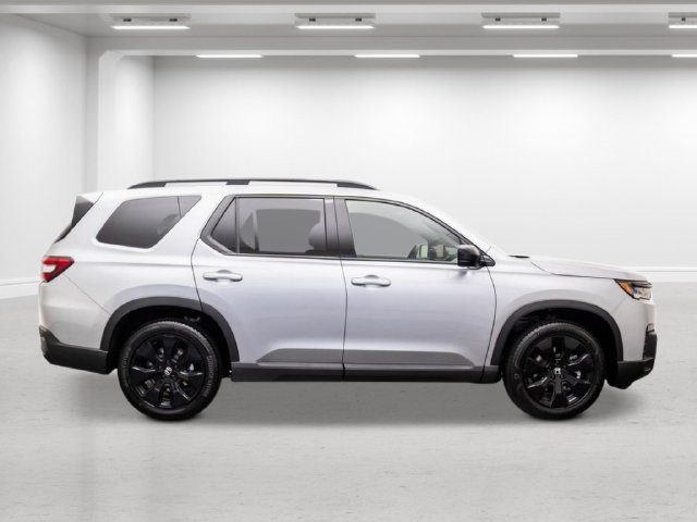 New 2026 Honda Pilot Black Edition image 2