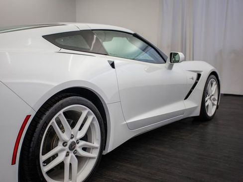 Used 2016 Chevrolet Corvette 2dr Stingray Z51 Coupe w/ 3LT Preferred Equipment Group image 27