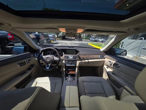 Used 2016 Mercedes-Benz E 350 Sedan image 9