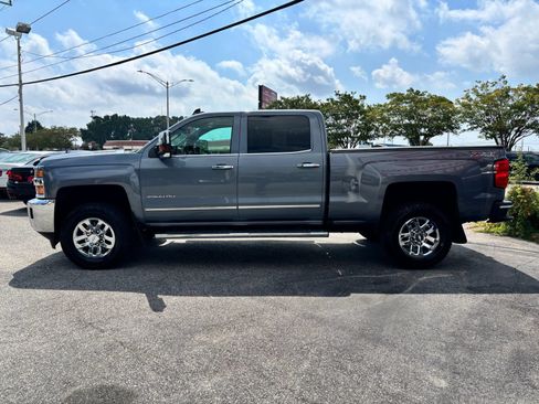 Used 2016 Chevrolet Silverado 2500 LTZ w/ Duramax Plus Package AWD/4WD image 7