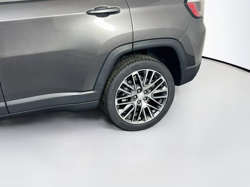 Used 2023 Jeep Compass Limited w/ Elite Group AWD/4WD image 28