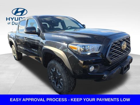 Used 2020 Toyota Tacoma TRD Off-Road w/ Technology Package image 8