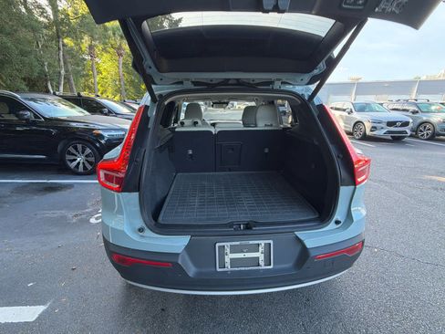 Used 2019 Volvo XC40 T5 Momentum AWD/4WD image 22