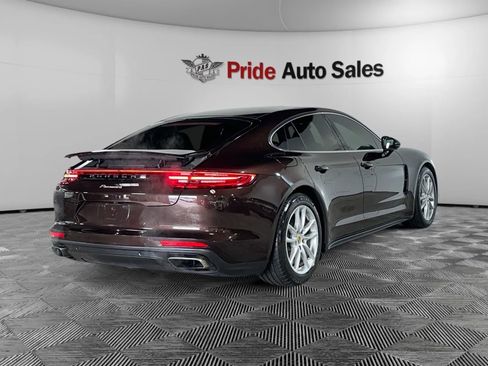 Used 2018 Porsche Panamera w/ Premium Package Plus image 9
