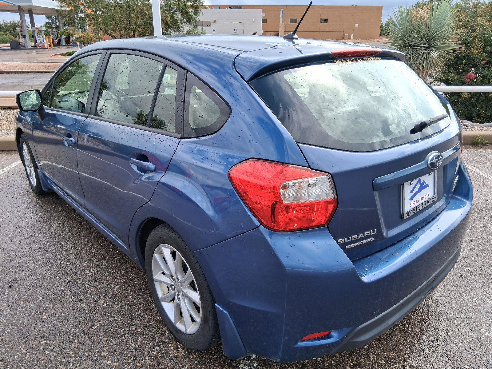 Used 2013 Subaru Impreza 2.0i Premium w/ All-Weather Pkg AWD/4WD image 3