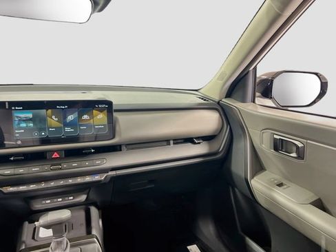 New 2027 Kia Seltos S FWD image 22