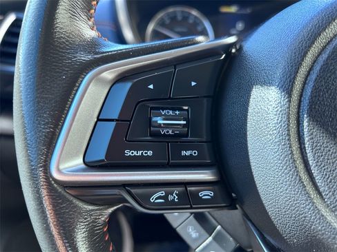 Used 2022 Subaru Crosstrek 2.5i Limited w/ Moonroof Package 1 image 17