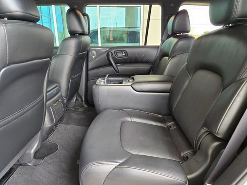 Used 2024 Nissan Armada SL w/ Midnight Edition Package RWD image 14