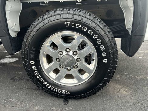 Used 2024 GMC Sierra 2500 Pro w/ Convenience Package image 27