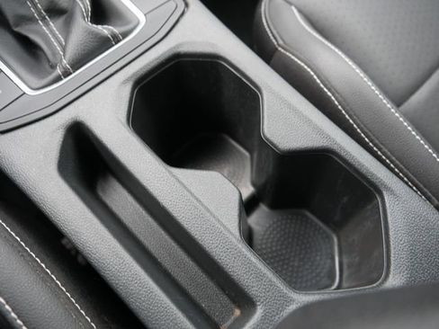 Certified 2024 Volkswagen Jetta SE image 35