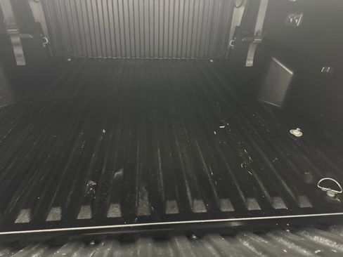 Used 2024 Toyota Tacoma TRD Off-Road image 32