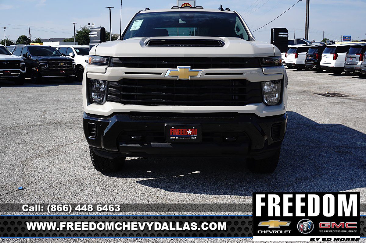 New 2026 Chevrolet Silverado 2500 Custom w/ Custom Value Package AWD/4WD image 2