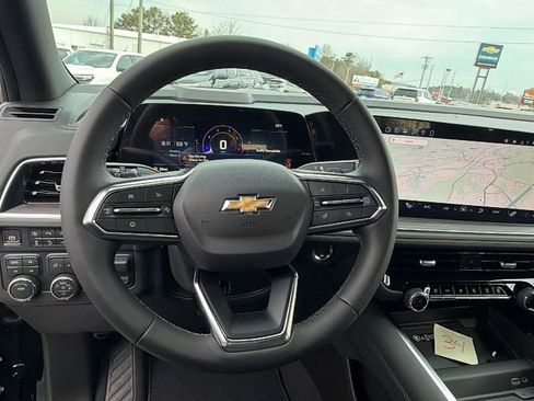 New 2026 Chevrolet Suburban LT w/ Comfort Package image 19