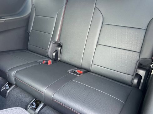 New 2026 Chevrolet Traverse RS image 12