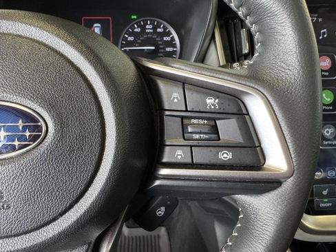 Used 2025 Subaru Outback Limited AWD/4WD image 30
