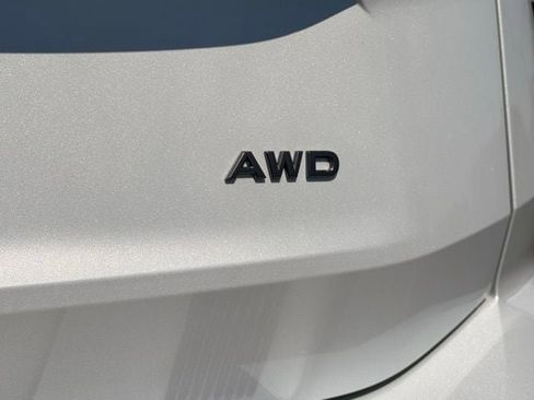 New 2026 Nissan Rogue SV AWD/4WD image 15