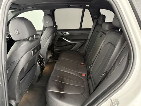 Used 2020 BMW X5 sDrive40i w/ Convenience Package RWD image 19