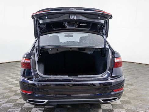 Used 2020 Volkswagen Jetta R-Line FWD image 40
