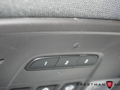 Used 2023 Chevrolet Traverse RS AWD/4WD image 31