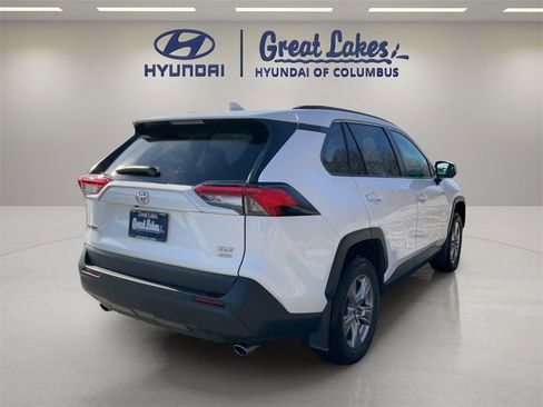 Used 2023 Toyota RAV4 XLE image 5