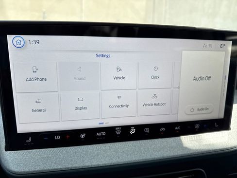 New 2025 Ford Maverick XLT w/ XLT Luxury Package image 24