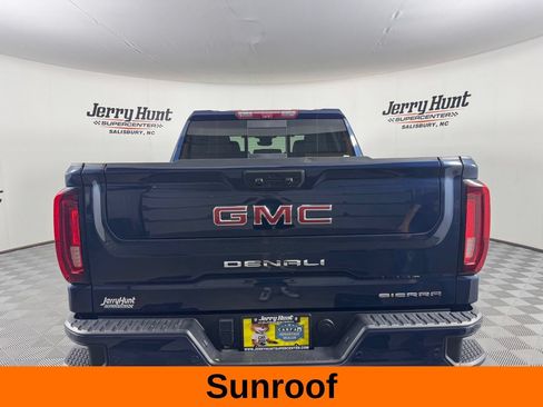 Used 2023 GMC Sierra 1500 Denali w/ Denali Reserve Package AWD/4WD image 8