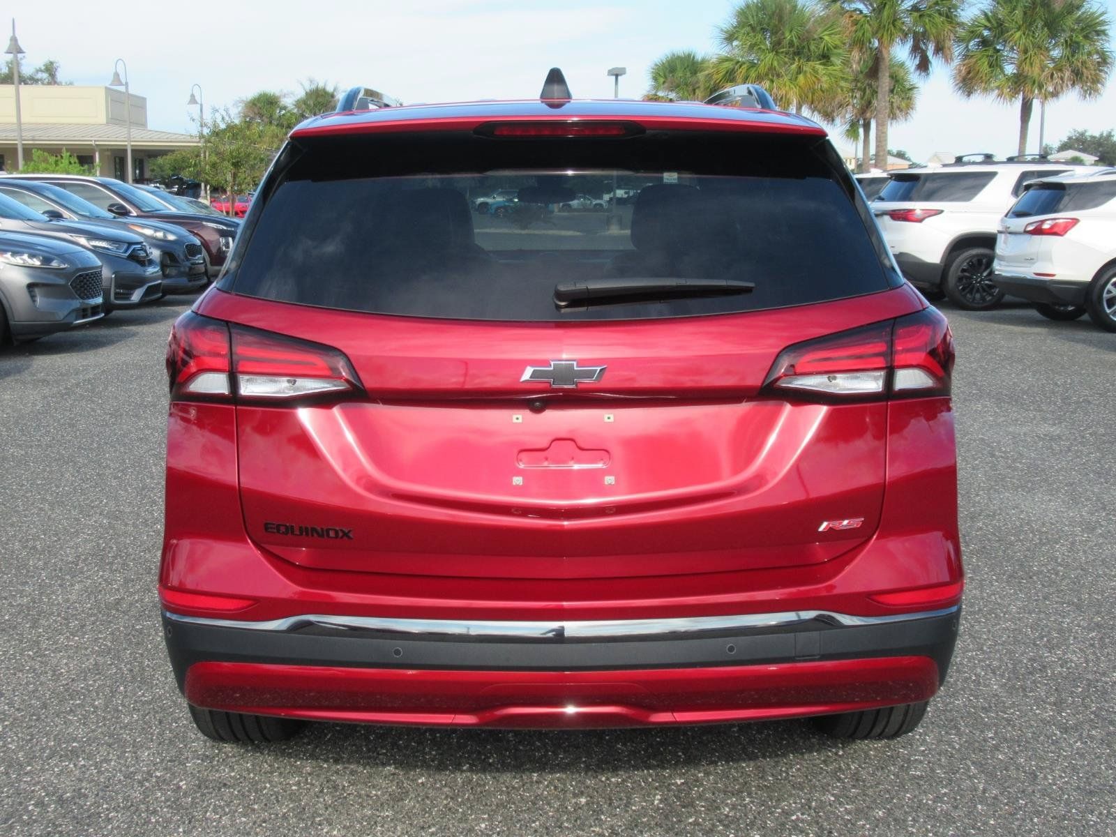 Certified 2023 Chevrolet Equinox RS FWD image 6
