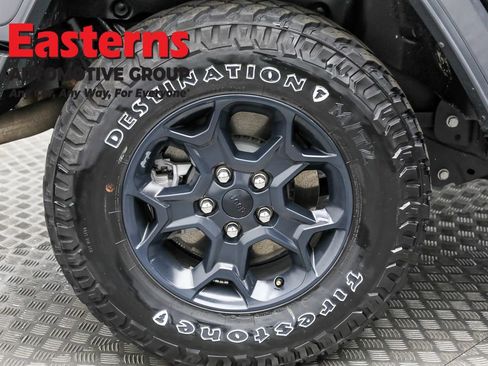 Used 2023 Jeep Wrangler Unlimited w/ 8.4" Radio Group image 30