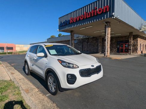 Used 2017 Kia Sportage LX AWD/4WD image 1