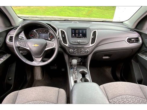 Used 2024 Chevrolet Equinox LT AWD/4WD image 13