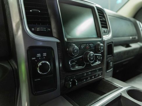 Used 2014 RAM 2500 Limited image 12