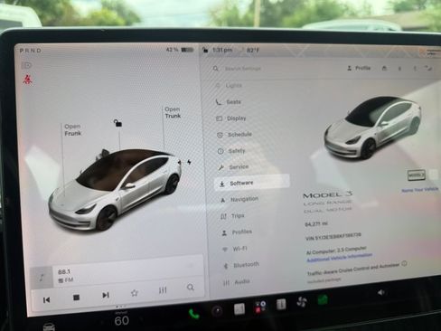 Used 2019 Tesla Model 3 Long Range AWD/4WD image 16