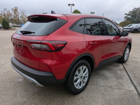 New 2026 Ford Escape Active image 4
