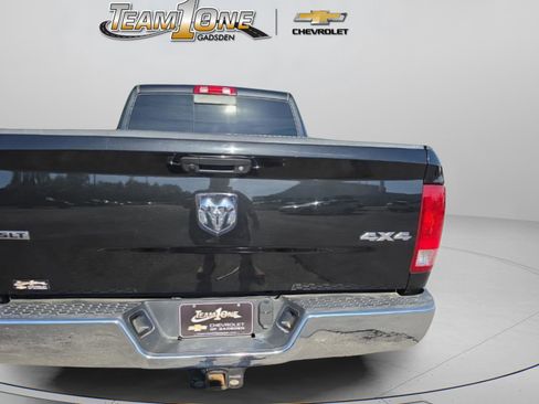 Used 2018 RAM 2500 SLT w/ Luxury Group AWD/4WD image 7