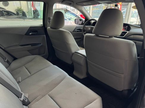 Used 2015 Honda Accord LX image 26